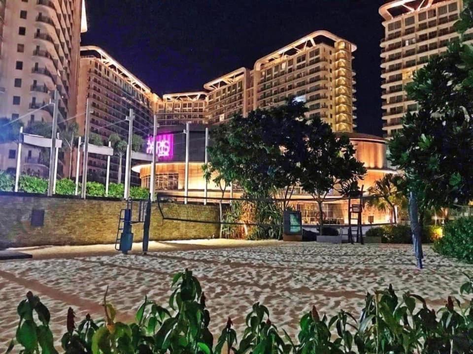 Azure Urban Resort A3 Near Airport Mall With Balcony Wavepool Manila Exterior foto